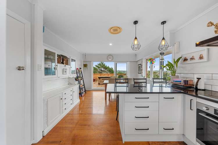 20 Burnham Road Waitakere_6