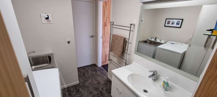 21 Mcgloin Road Bruce Bay_8