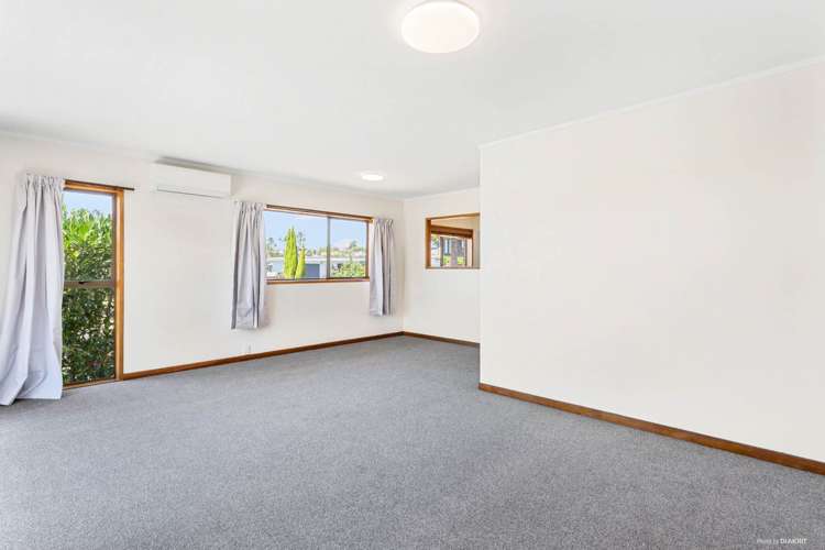 1/131 Stapleford Crescent Browns Bay_8