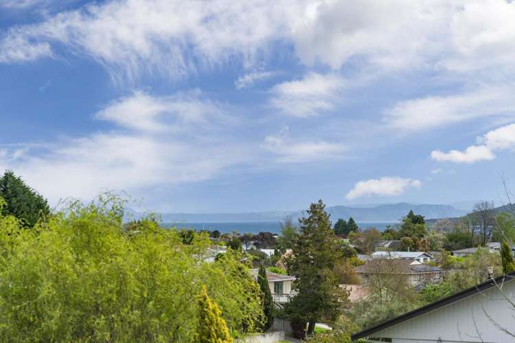 56 Hyde Avenue Richmond Heights_7