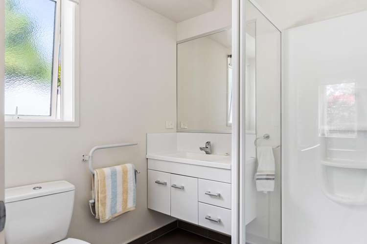 26 Sterling Park Lytton West_12