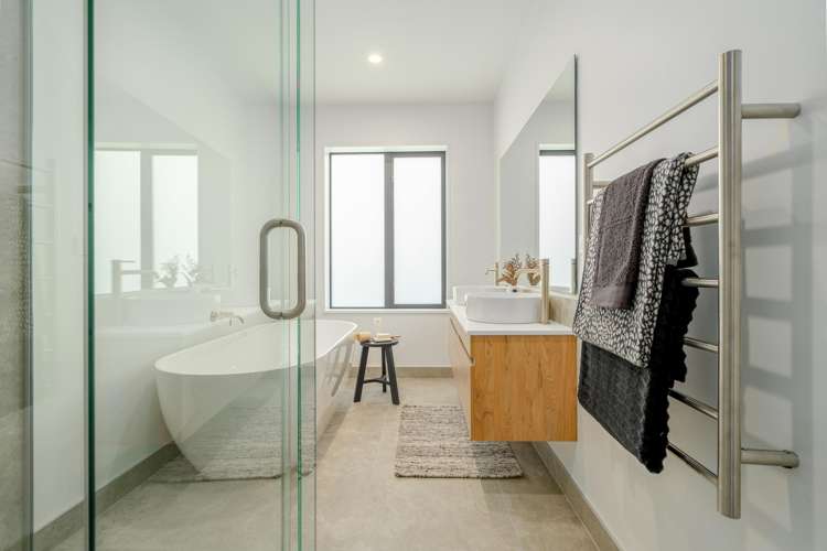 54 Metehau Street Marshland_27