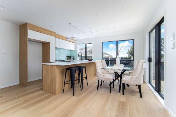 39 A,B,C,D Whitmore Road Mt Roskill_8