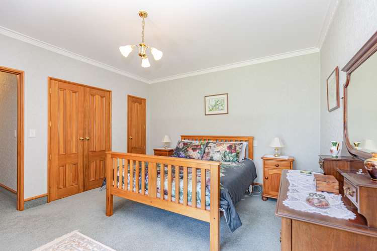 31 Tararua Drive Upper Plain_17