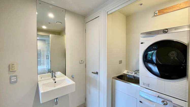 1G/24 James Cook Crescent Remuera_18