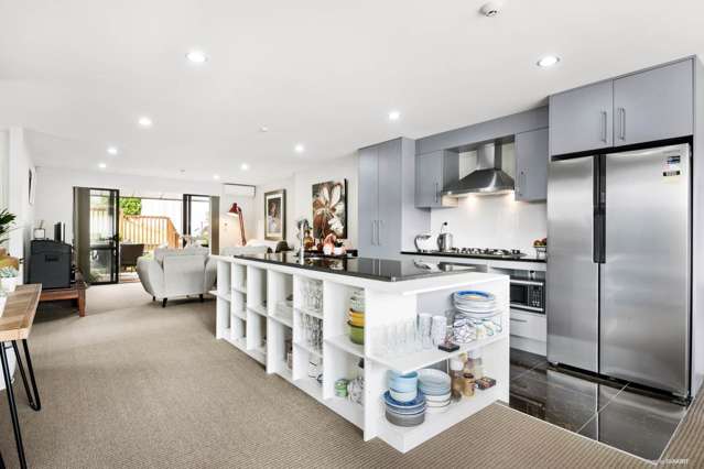 9/75 Tamahere Drive Glenfield_2