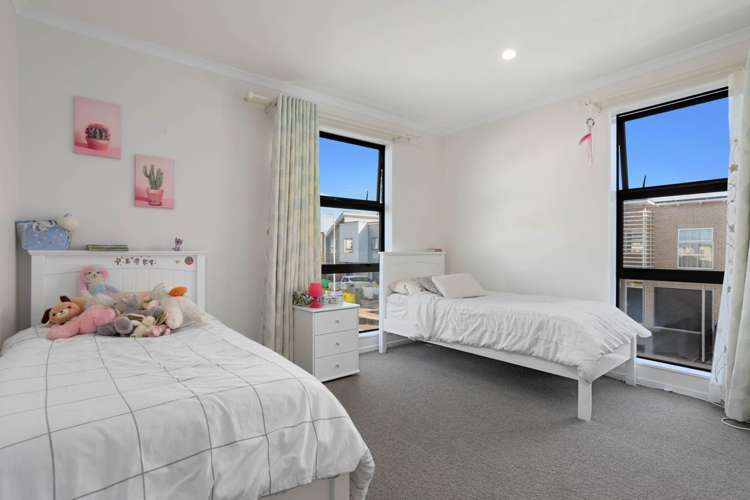 7 Skylark Road Hobsonville_13