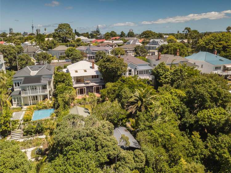 6 Waterview Road Stanley Point_40