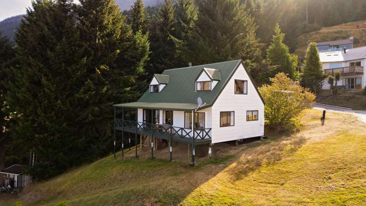 1 Von Place Fernhill/Sunshine Bay_5