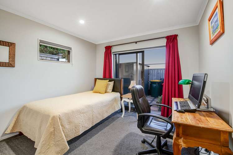 14 Kingfisher Road Silverdale_18