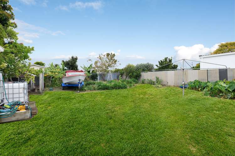 7 Enderby Drive Te Atatu Peninsula_6