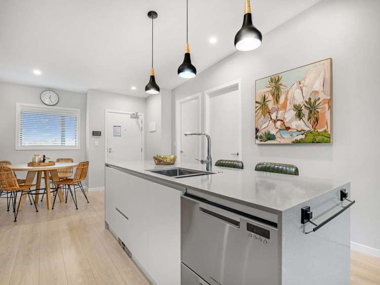 203/1c Salt Avenue_5