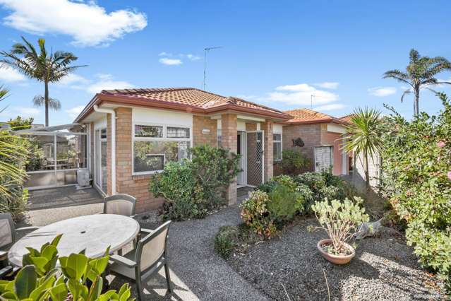 11a Riverside Road Orewa_1