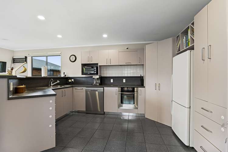 69 Murray Avenue Hawera_7