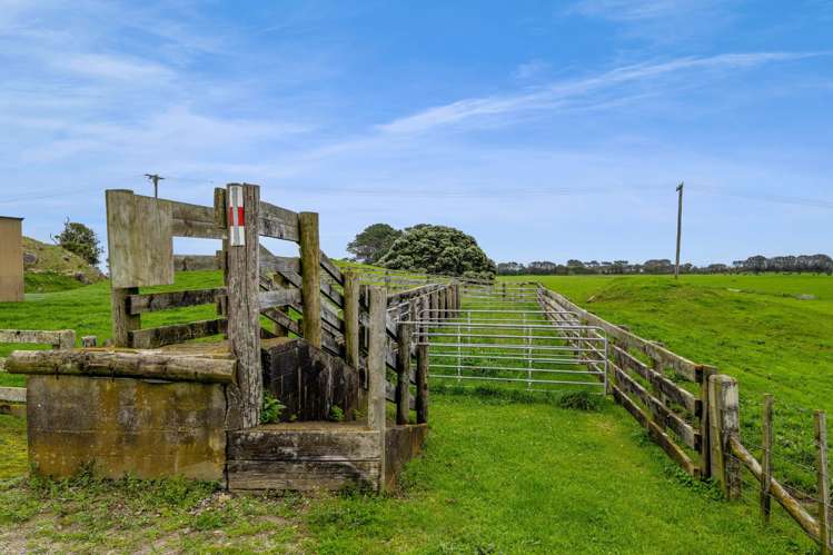 308A Arawhata Road Opunake_19