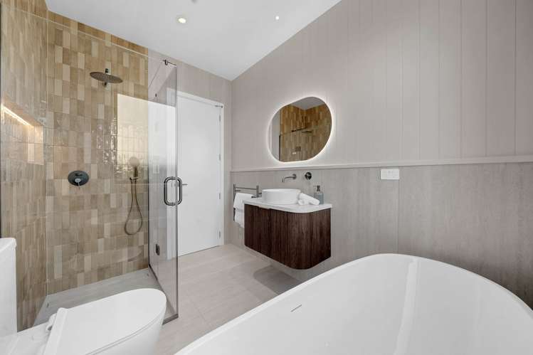 5 Meadows Drive Clevedon_15