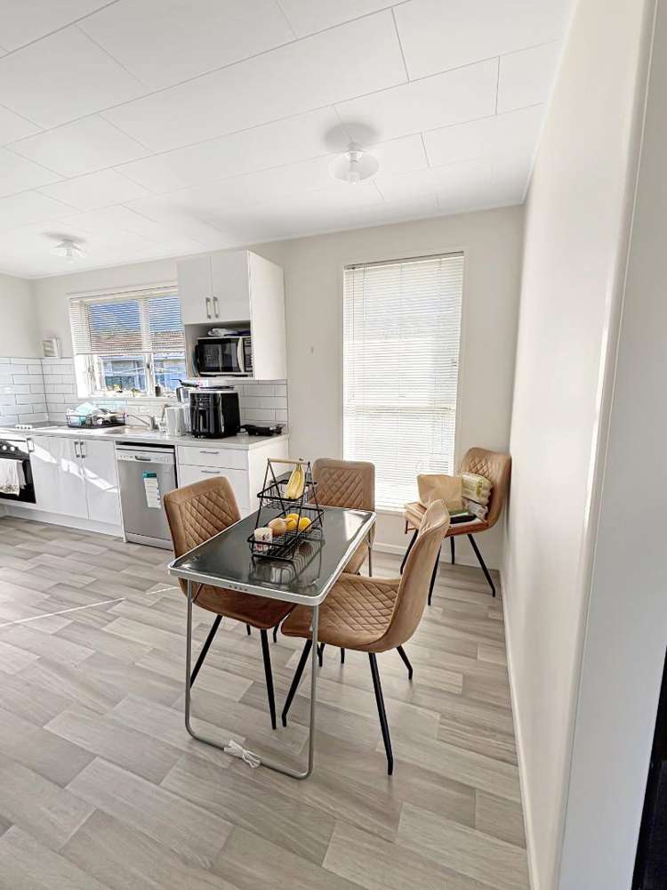 2/518 Fitzroy Avenue 10482_2