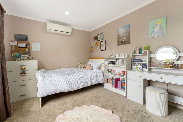 6 Skelligs Drive Flat Bush_19