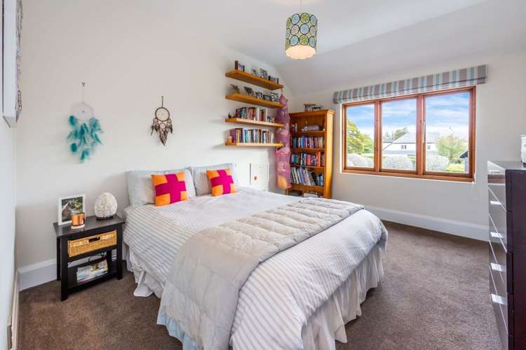 27 Wroxton Terrace Merivale_12