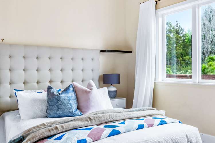 518d West Coast Road Oratia_17