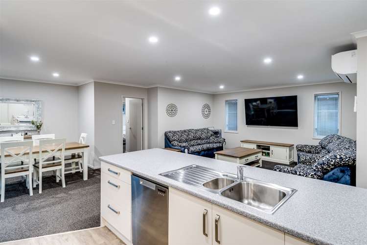 76 Eriksen Road Te Awa_3