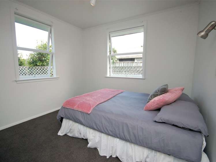 2/27 Wheretia Street Taupo_11