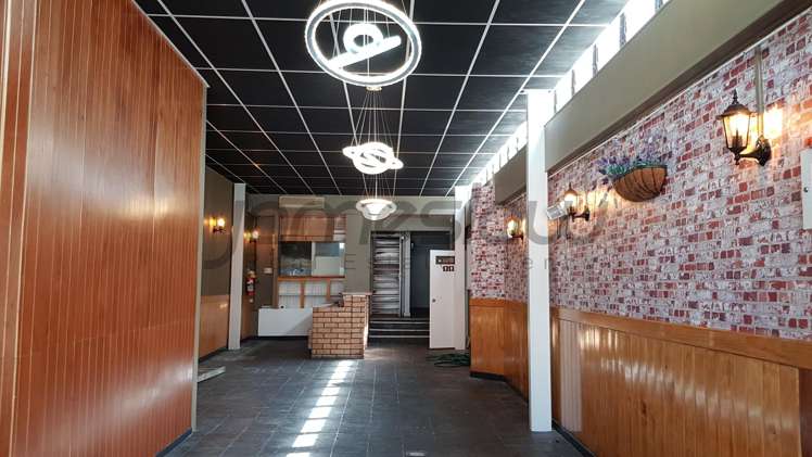 42-44 Hurstmere Road Takapuna_6