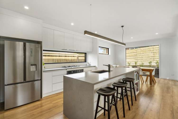 9 Mcbreen Avenue Northcote_8