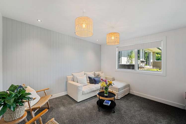 23-25 Black Road Otatara_12