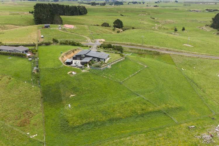 165 Albert Road Tokomaru_49