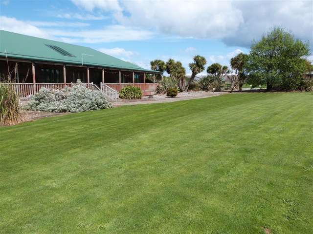 128 Happy Valley Road Tuatapere_1