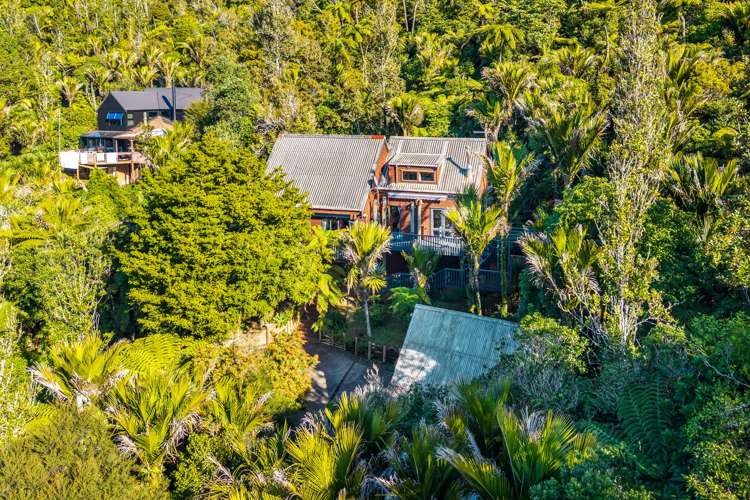 211 Shaw Road Titirangi_26