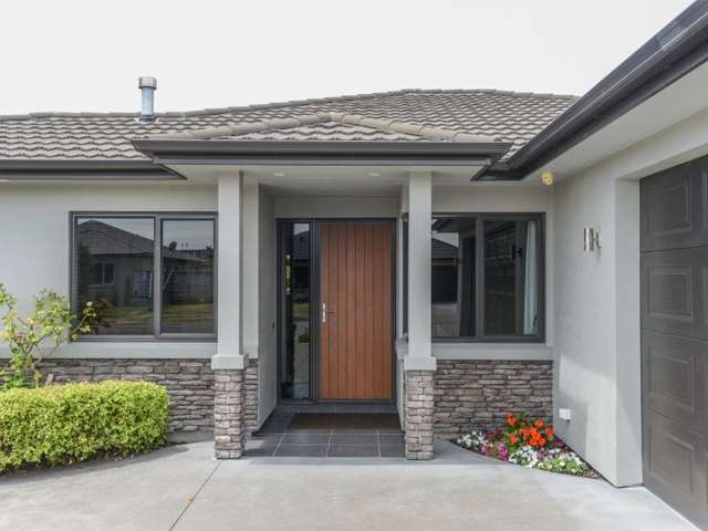 19 Tasman Drive Poraiti_2