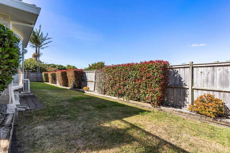 2/12 Astoria Place Northpark_21