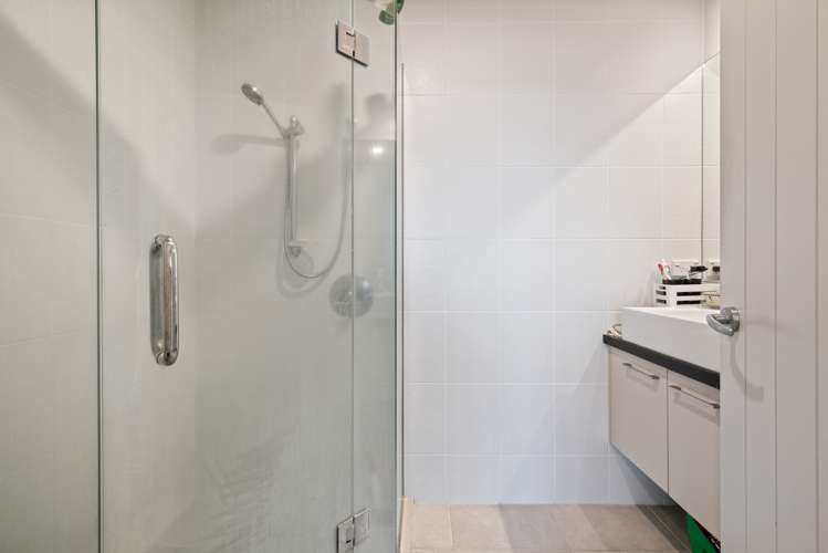 3a/12 Seaway Road Clarks Beach_20