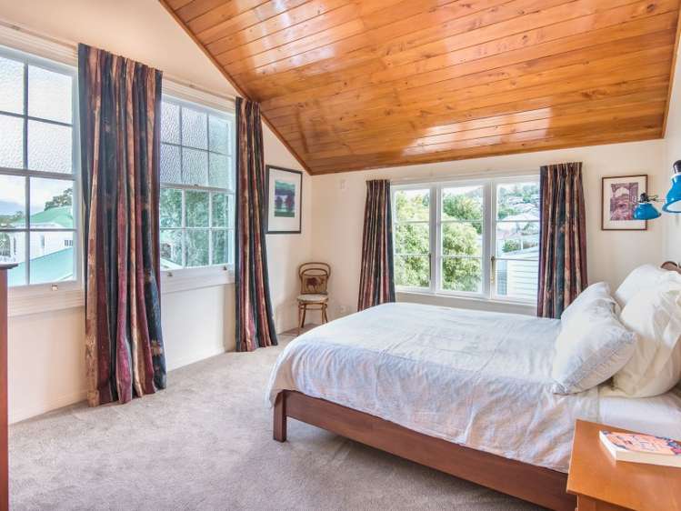 8 Burgess Road Devonport_19