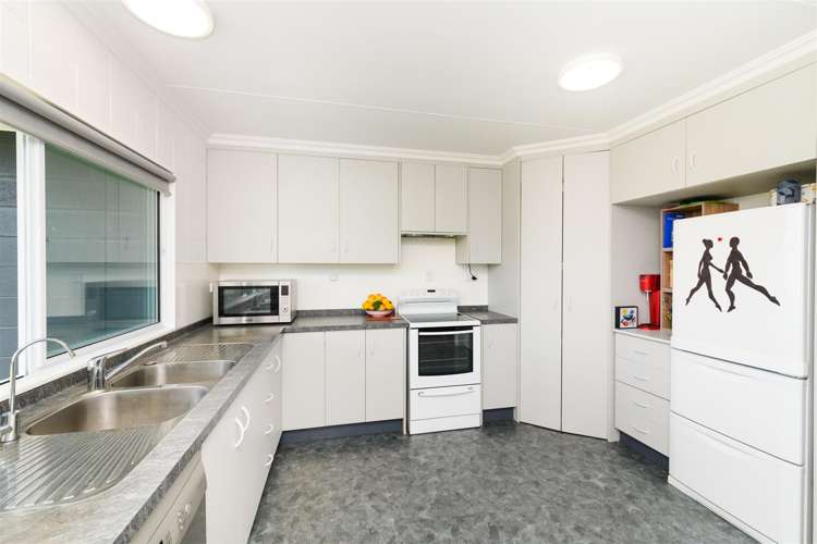 17 Barnett Drive Marton_4