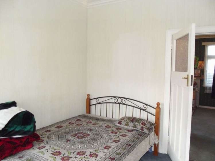 8 Nelson Crescent Napier South_10