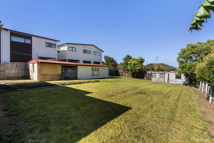13 Churchill Avenue Manurewa_30