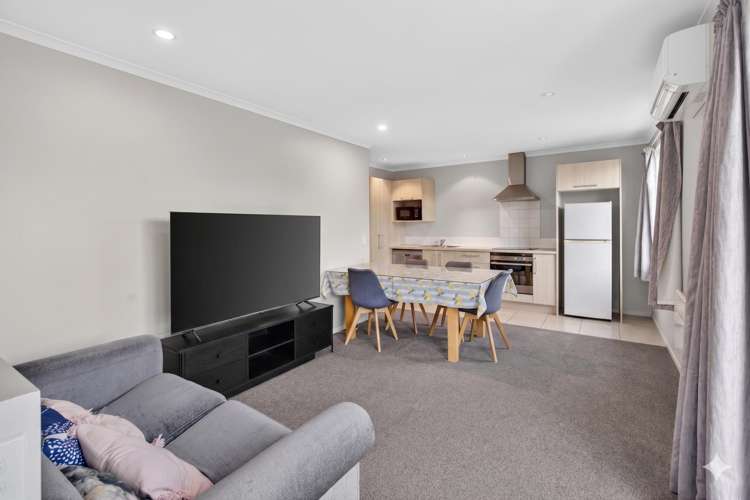 6/33 Southampton Street_4