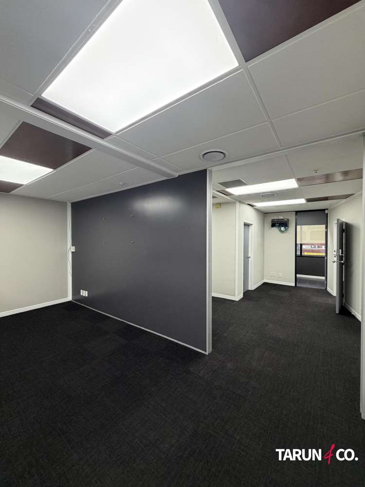 FF/3053 Great North Road New Lynn_3