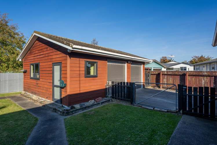 5 Broadbelt Grove Levin_18
