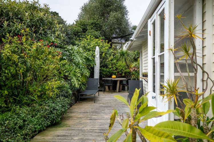 9 Robertson Street Russell_24
