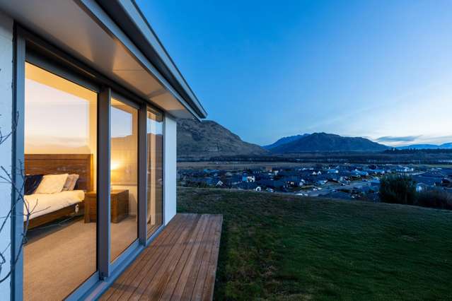 3 Shipton Court Lower Shotover_3