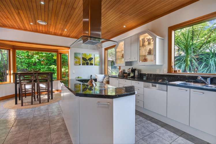 5 Myrtle Street Hutt Central_13