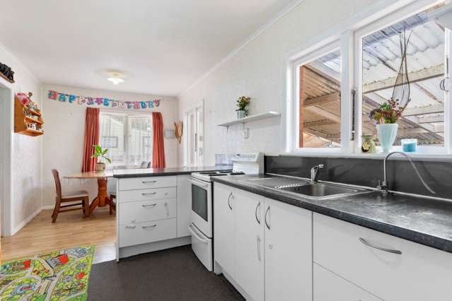 43 Sutton Crescent Papakura_3