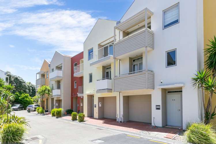 41/305 Evans Bay Parade Hataitai_15