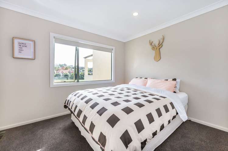 21 Greenway Rise Gulf Harbour_20