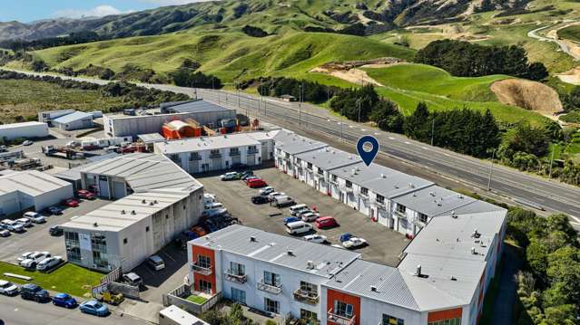 14/2 Northpoint Street Plimmerton_2