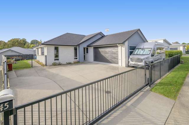 Room For The Motorhome, Space For Life